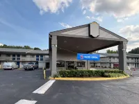 Motel 6 Charlotte, NC - Northlake Hotels in Charlotte