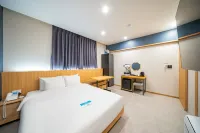 Hotel Leo Changwon Palyong Branch