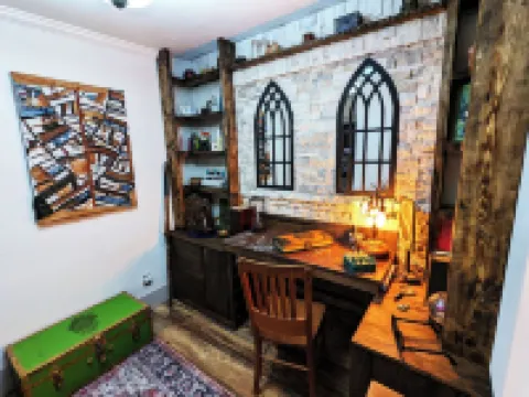 Enjoy relaxing comfort in this uniquely designed home - 5min from Frontier Park