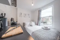 Camberwell High Spec 6-Studio Unit Block Hotels in Camberwell