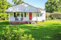Miss Audrey’s House is a charming cottage in the heart of historic Richmond Hill - 3성급