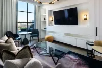 Daxton Hotel Birmingham, Curio Collection by Hilton