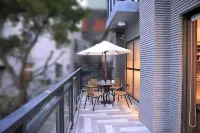 Kiwi Share Hotel - Zhongli Station Branch - Balcony