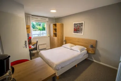 Kosy Appart'hôtel le Champ de Mars Reims