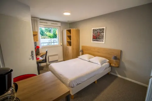Kosy Appart'hôtel le Champ de Mars Reims