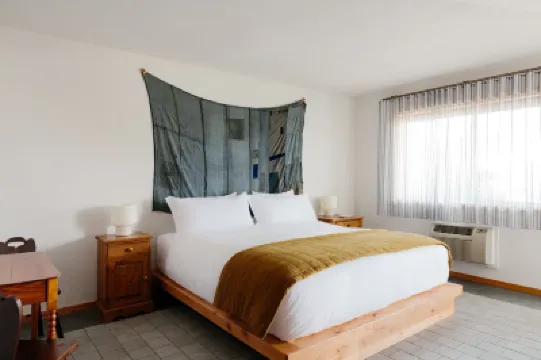 Daunts Albatross Motel Hoteles en 