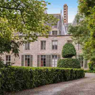 Château de Saint Paterne Hotel Exterior