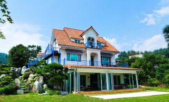 Sopung Pension - Housity