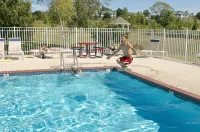 Newport Resort - Pools