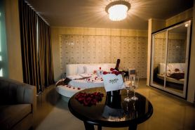 Joneya Hotel