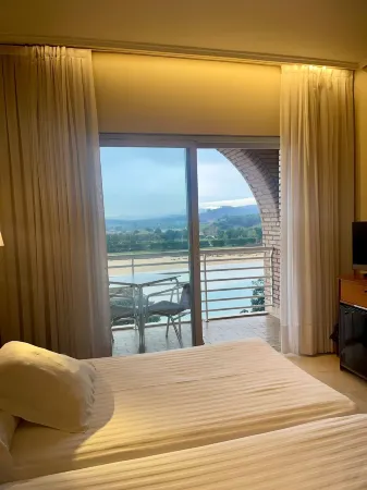 Hotel Olimpo Отели в г. Аргоньос