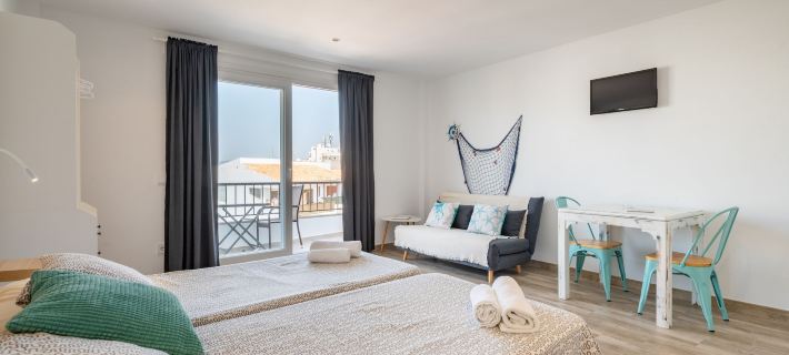 Apartamentos Marivent by Mhr フェラニチのホテル