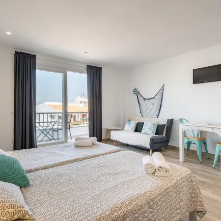 Apartamentos Marivent by Mhr