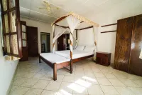 GK Palm Resort Watamu Hotel a 