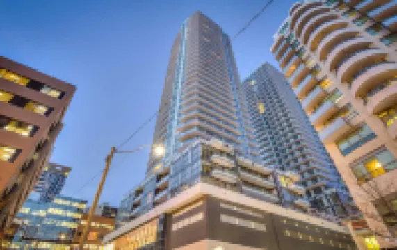 Modern Lillian St Apartments by Globalstay Hotels in 