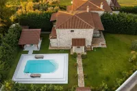 Crown Villa Aphrodite with Private Pool