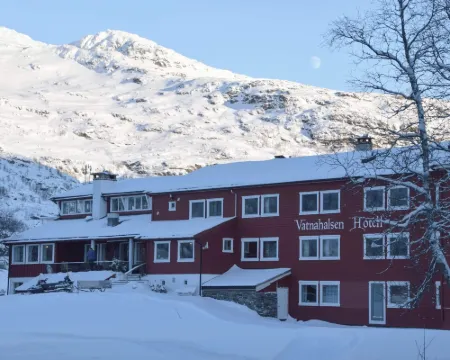 Vatnahalsen Høyfjellshotell Hotels in Aurland