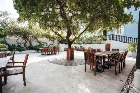 Atelier Skalo Boutique Hotel