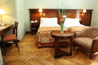Hotel Colonial San Nicolás Hotel a San Nicolas de los Arroyos