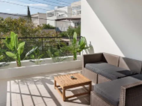 Phaedrus Living Evergreen Nicosia City Residence Hotéis em Strovolos