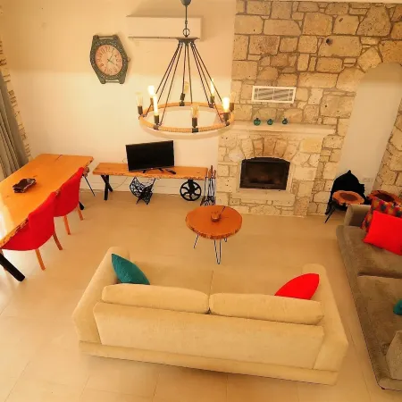 Alacati Eldoris Hotel