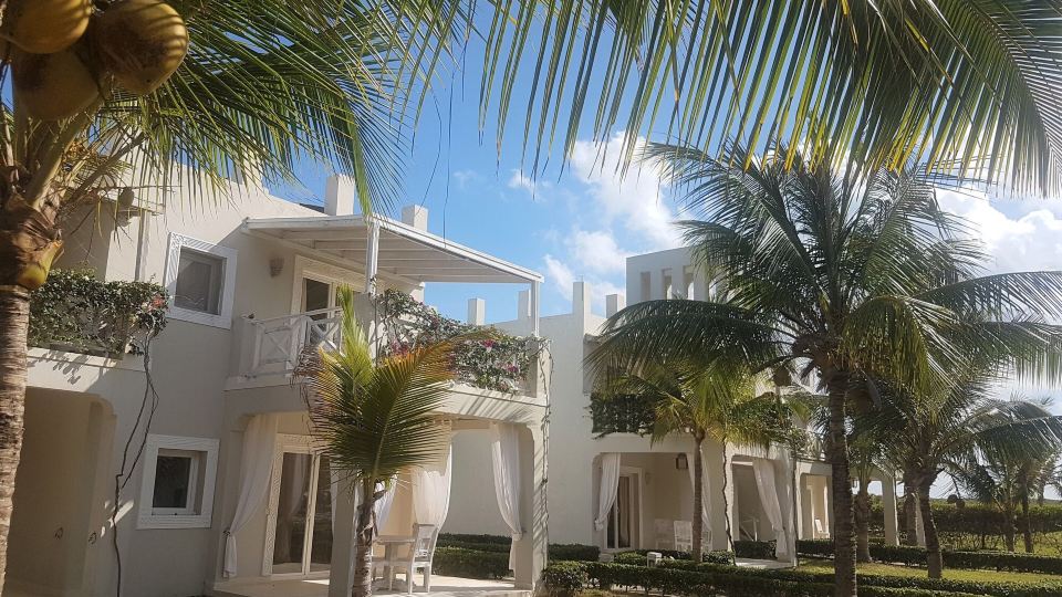 Life Resort St. Thomas Royal Palm