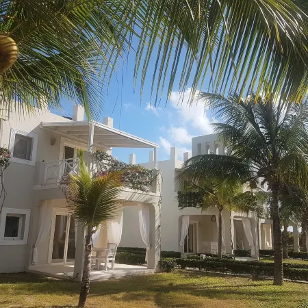 Life Resort St. Thomas Royal Palm