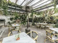 Orchid House Mexico City Hotels near Casa del Lago