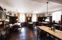 Gasthof & Hotel Kapplerbräu Hotels in Odelzhausen