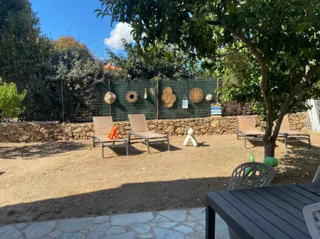 Casa Nova Maison d'hôtes Отели рядом с достопримечательностью «Каланки»