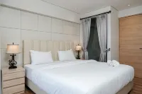 Stunning 2Br Loft Apartment at Maqna Residence Hotels in West Jakarta City