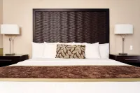 RiverRock Inn