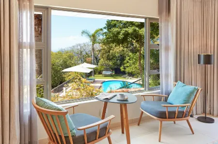 The Cliffside Boutique Getaway Отели рядом с достопримечательностью «Йоханнесбург Зу»