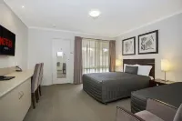 Elm Tree Motel Hotels in Warrnambool