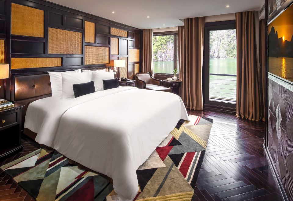 앰배서더 크루즈