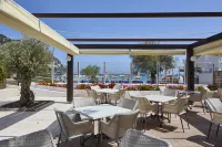 Universal Hotel Laguna Hotels in Canyamel