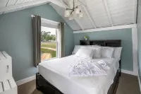 The Onset Beach Compound-Cape Cod Beach Resort & Oceanic Habitat