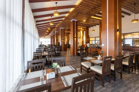 Holesung Resort Отели в г. Mahadevsthan