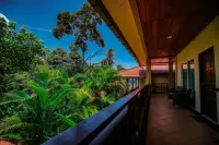 Tioman Dive Resort Hotels in Rompin