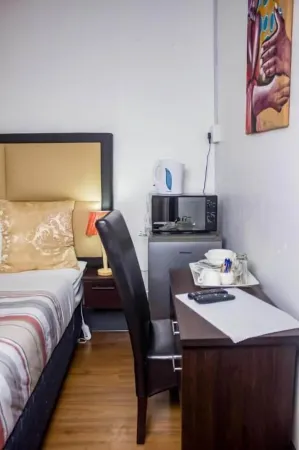 18 on Sherlock Отели в г. Порт-Элизабет