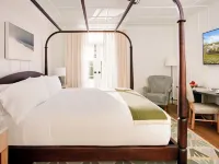 Canoe Place Inn & Cottages Hotels in Hampton Bays