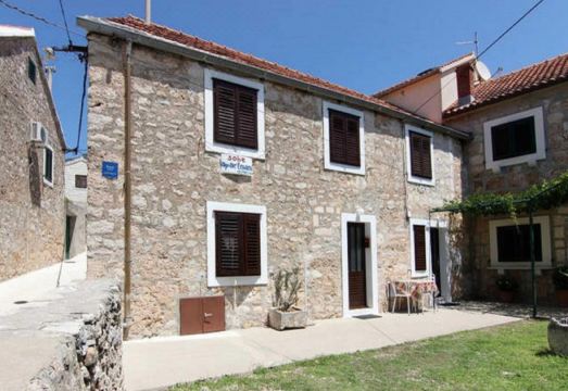 아파트먼트 나디아