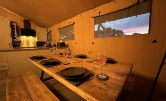 Robin Hood Safari Tent