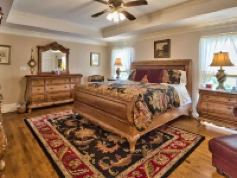 Southern Cross Guest Ranch Hotels in Madison