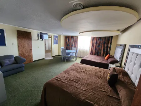 Hotel Real del Sur Отели в г. Койоакан