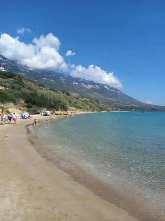 The Cerulean Villa. the Concord of Blue and Green! Отели в г. Кефалиния
