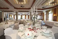 Seehotel Fährhaus Hotels in Ammerland