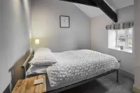 Host & Stay - Mill