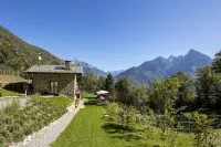Agriturismo Hunum Hotels in Chiavenna