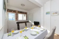 Apartments Jasna Hotels in Omiš